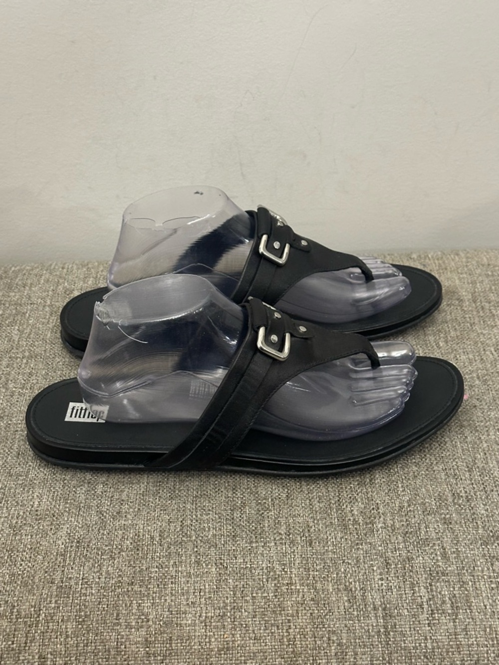 FitFlop Black Thong Slide Sandals with Buckle 11